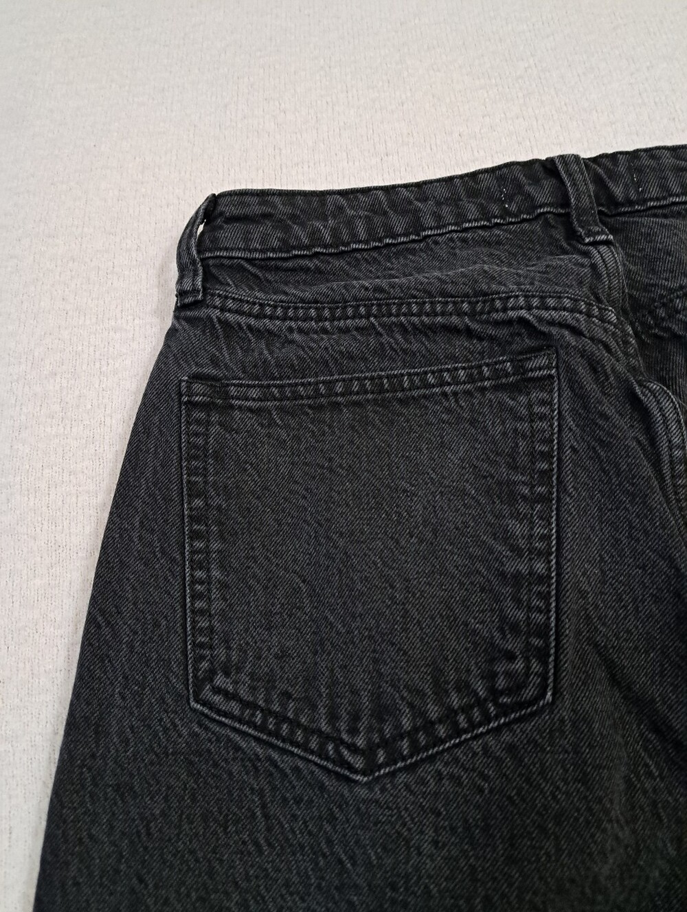 Abercrombie & Fitch The Loose High Rise Jeans Women's Size 29 Black Denim Pleats - Picture 10 of 13